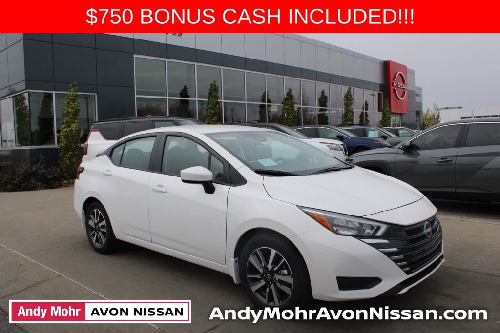 New 2025 Nissan Versa SV w/ Trunk Package