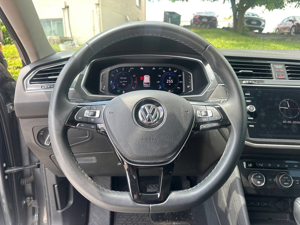 Used 2020 Volkswagen Tiguan SEL Premium R-Line AWD/4WD image 13