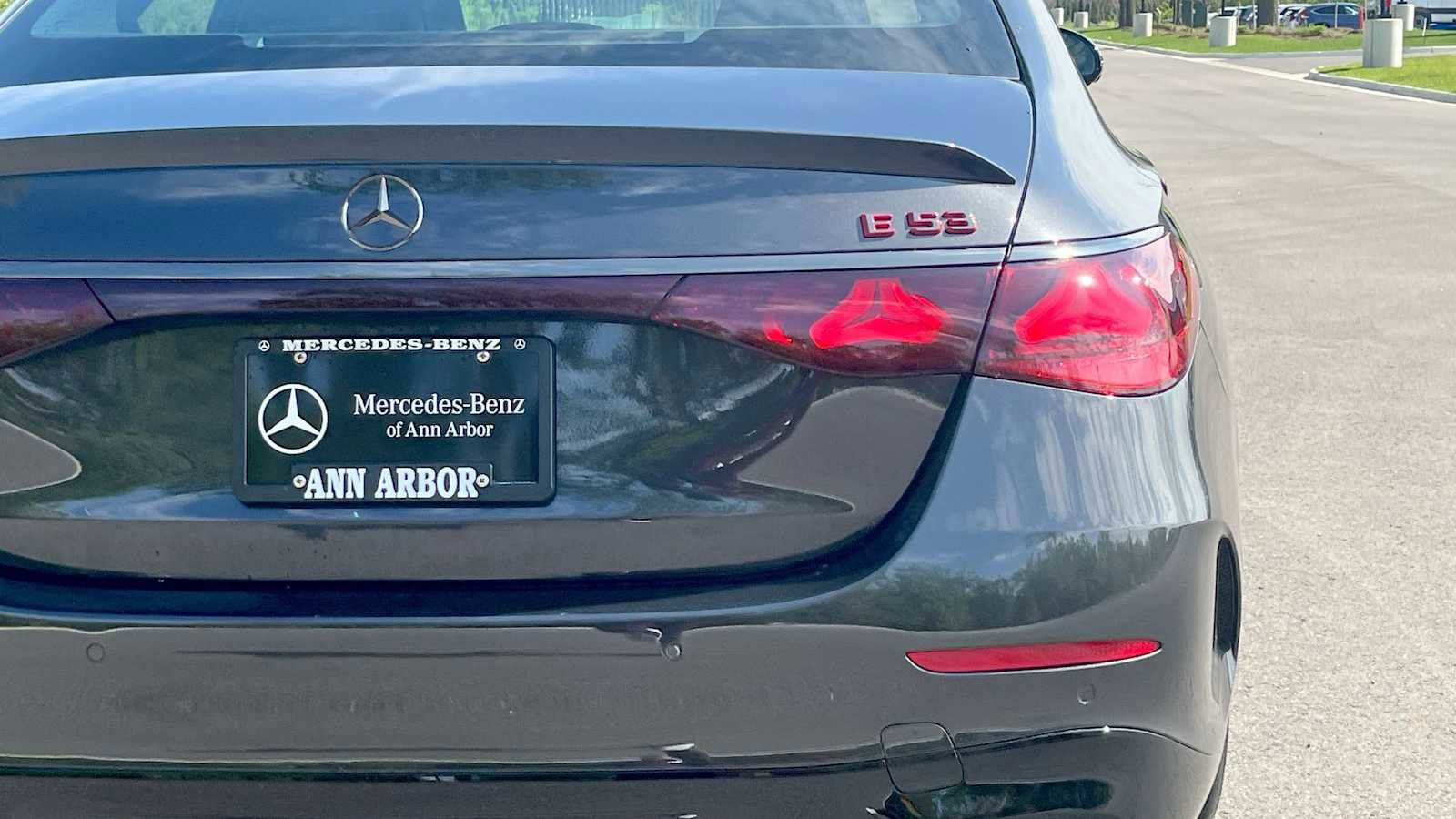 New 2026 Mercedes-Benz E 53 AMG e 4MATIC Sedan image 18