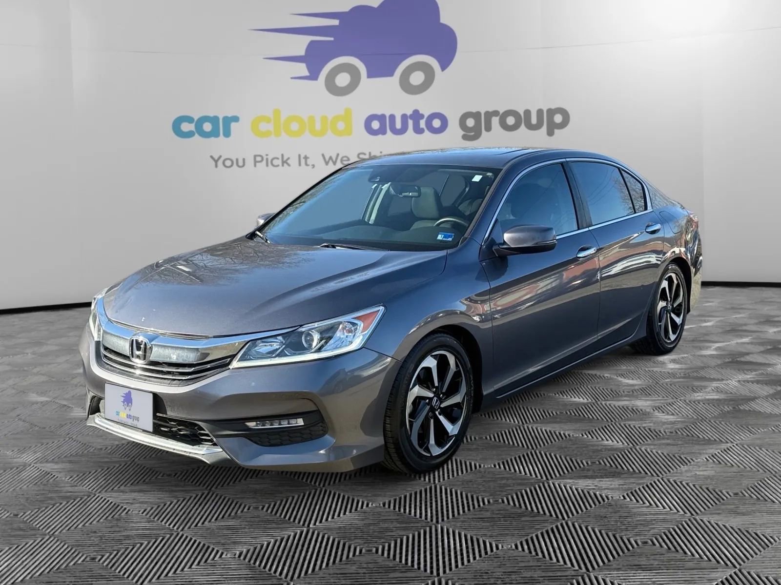 Used 2016 Honda Accord EX image 1