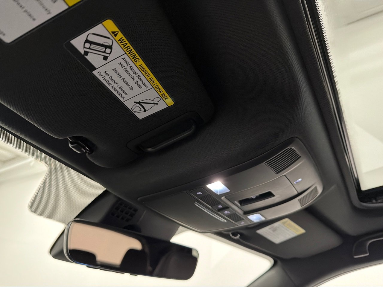 Used 2025 MAZDA CX-5 Signature image 33