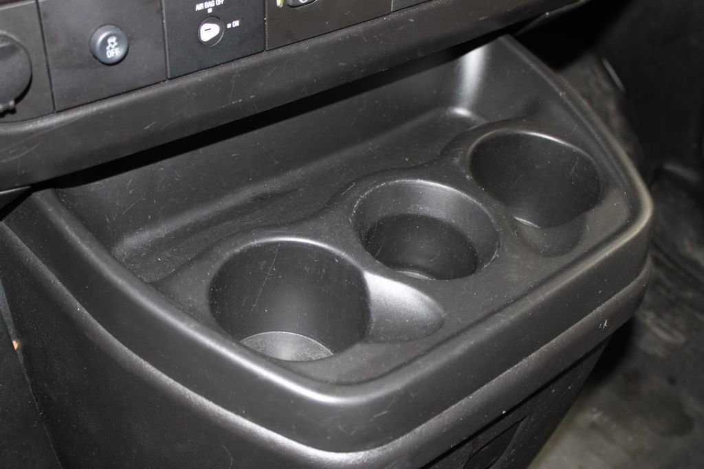 Used 2023 Chevrolet Express 3500 LS image 41