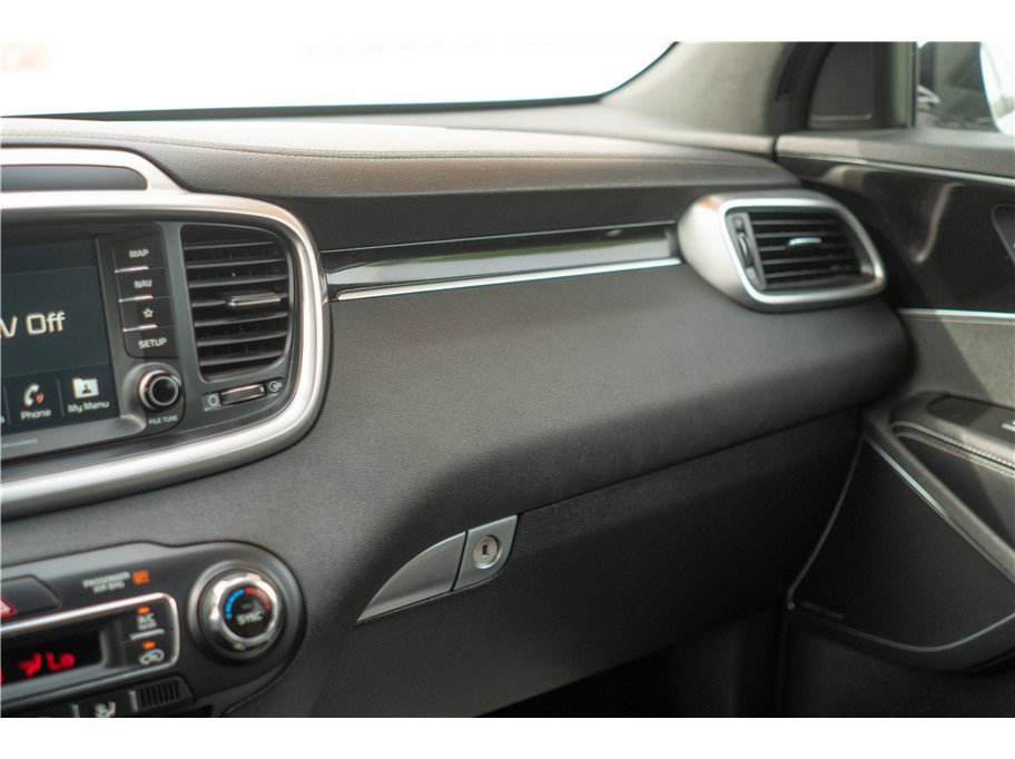 Used 2019 Kia Sorento SX FWD image 18