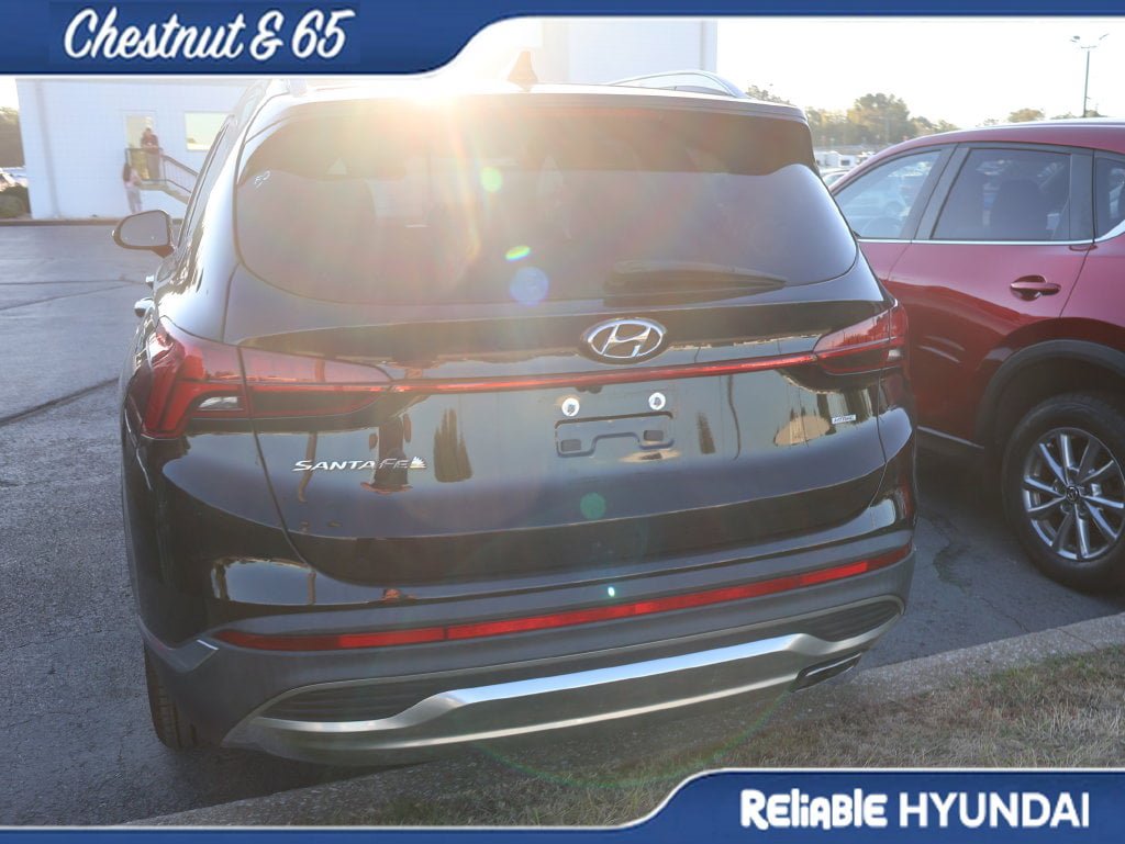 Certified 2023 Hyundai Santa Fe SEL w/ Premium Package AWD/4WD image 17