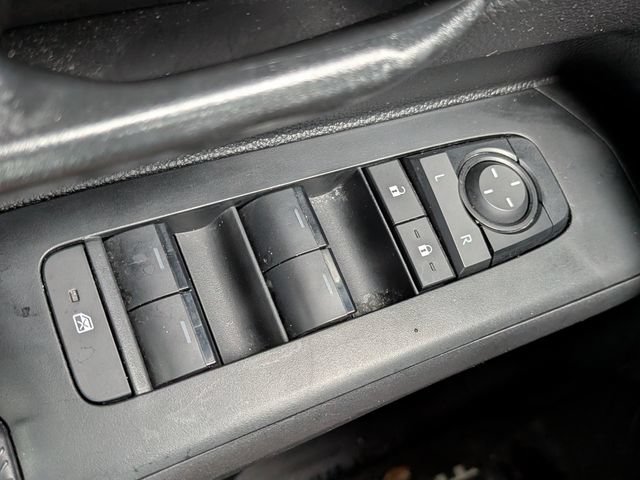 Used 2024 Toyota Tacoma SR RWD image 23
