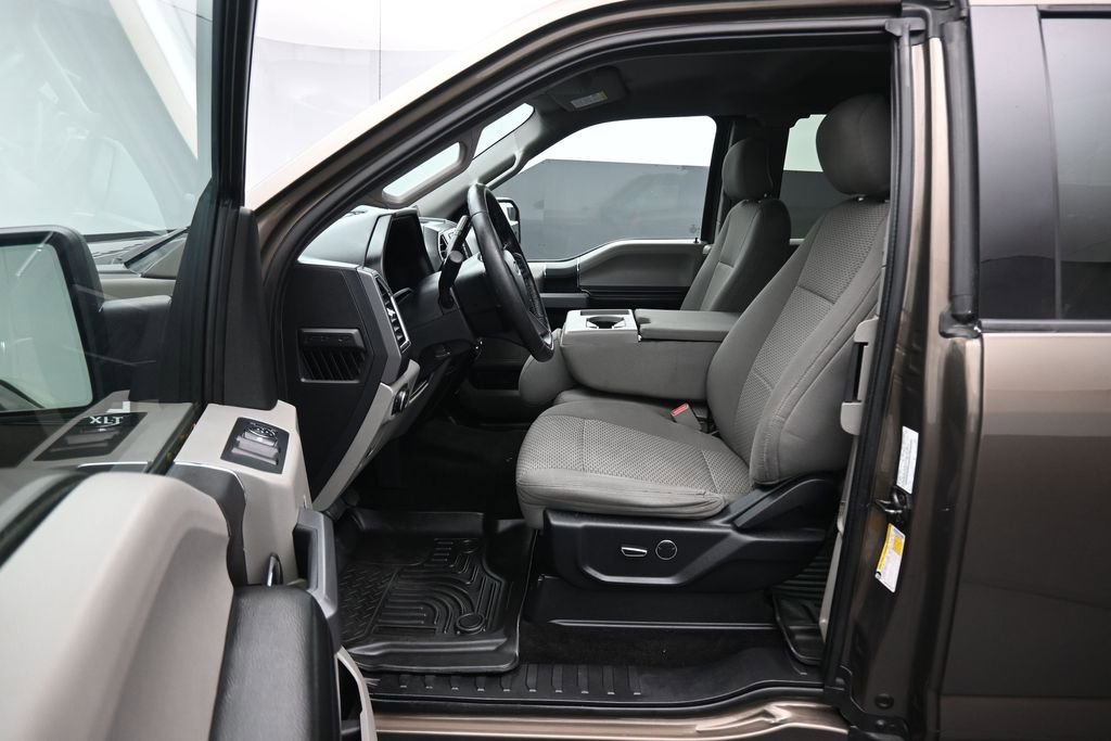 Used 2016 Ford F150 XLT w/ Equipment Group 301A Mid AWD/4WD image 11