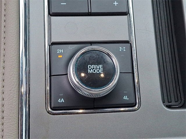 Used 2020 Ford Expedition Max XLT w/ Equipment Group 202A image 25