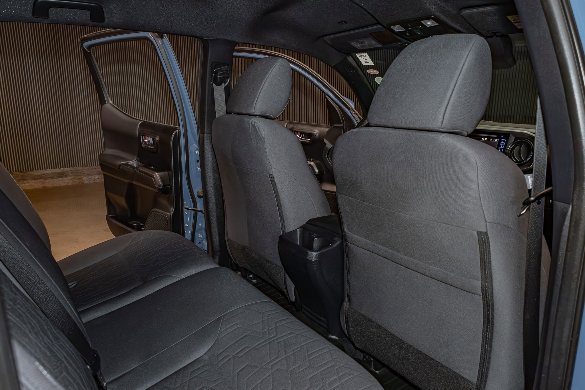 Used 2019 Toyota Tacoma TRD Off-Road w/ Technology Package image 25