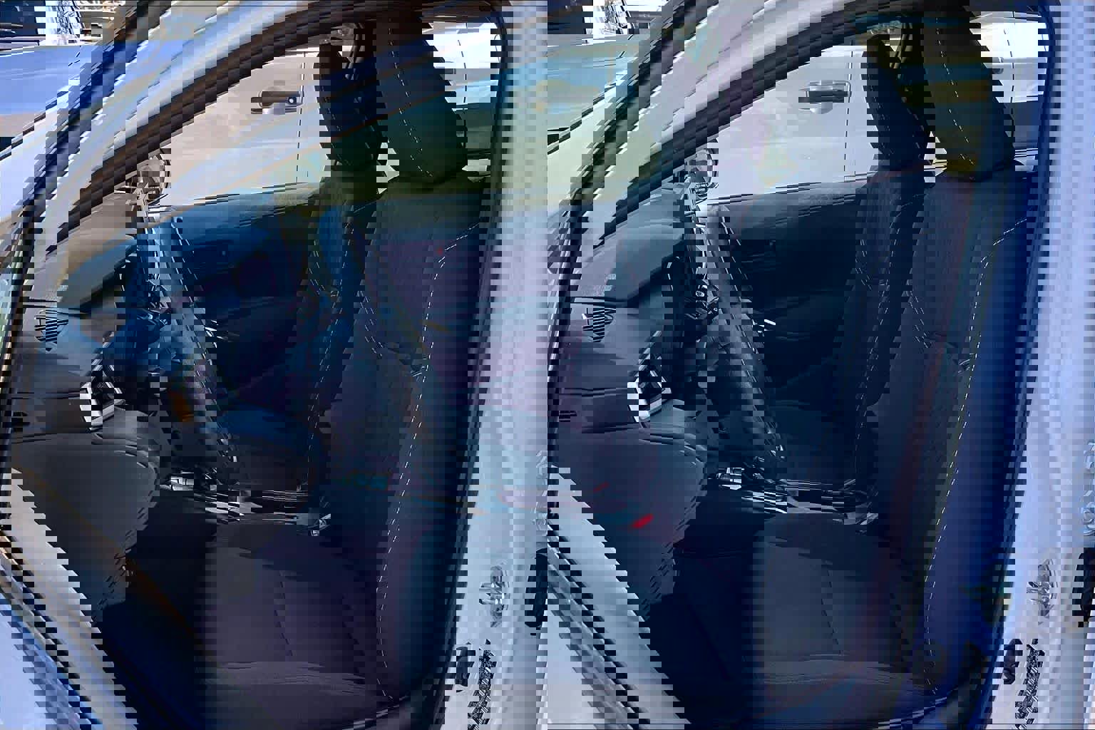 Used 2023 Toyota Corolla LE w/ LE Convenience Package AWD/4WD image 9