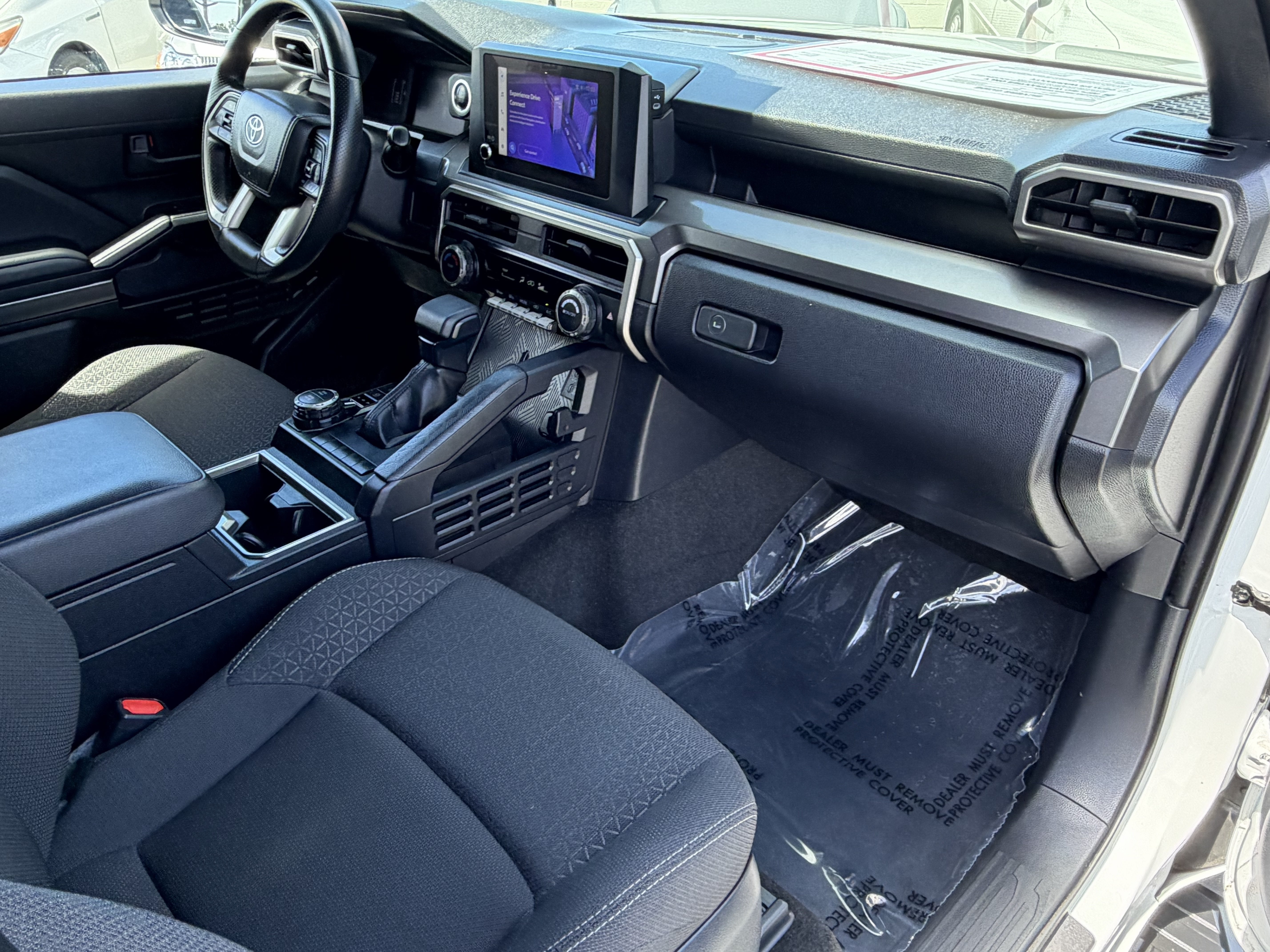 Certified 2025 Toyota 4Runner SR5 AWD/4WD image 10