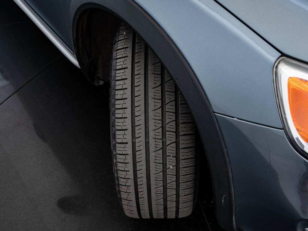 Used 2018 Volvo S60 T5 Cross Country Platinum image 48