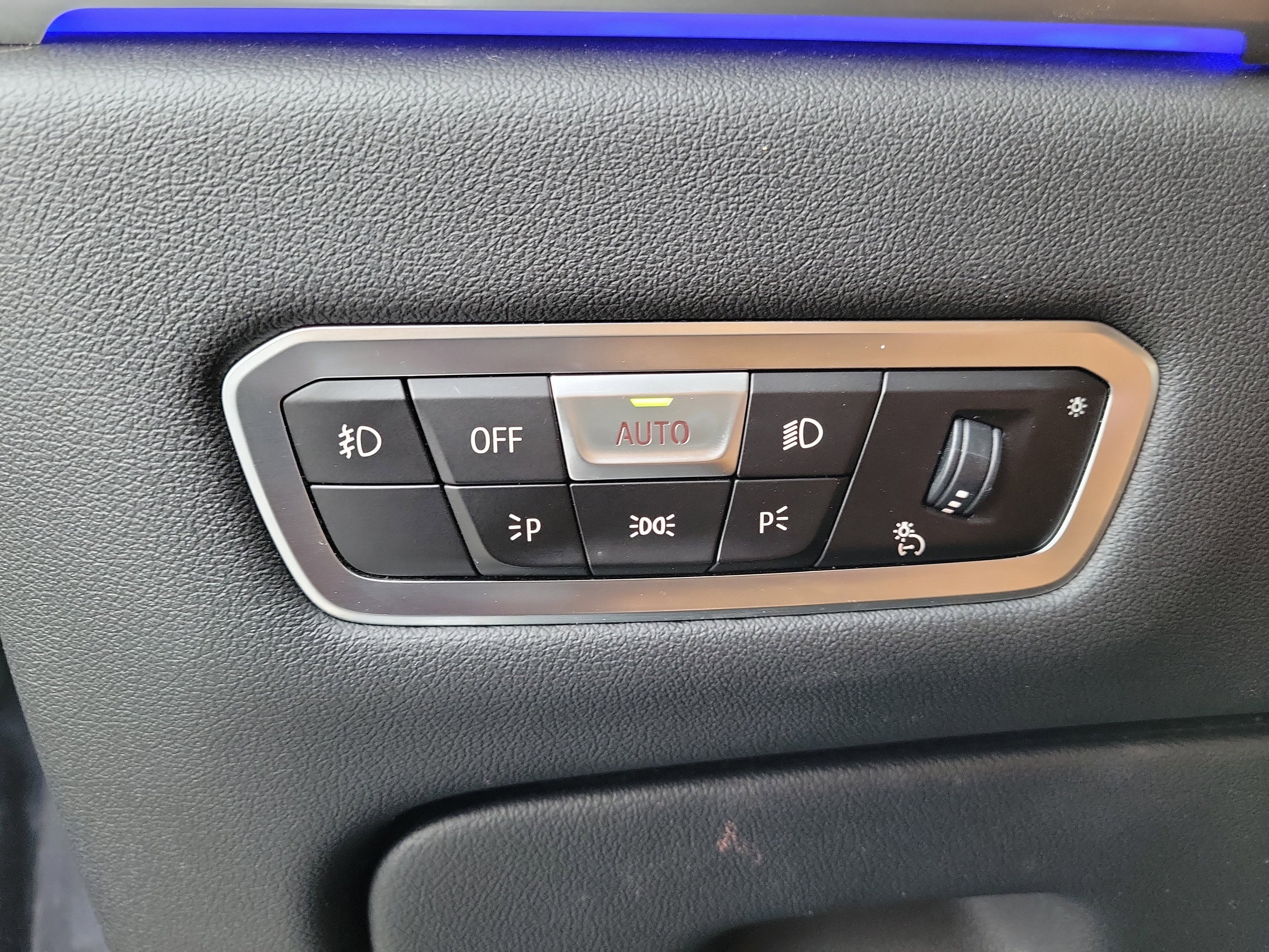 Used 2019 BMW X7 xDrive40i w/ Premium Package image 28