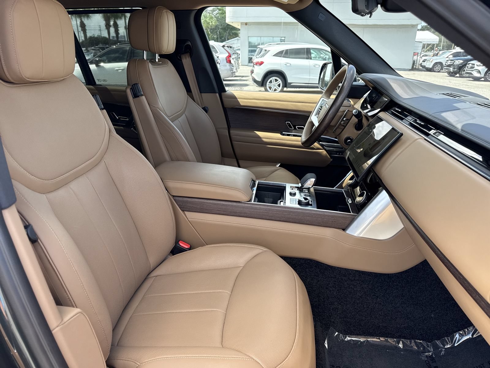 Used 2023 Land Rover Range Rover SE AWD/4WD image 29