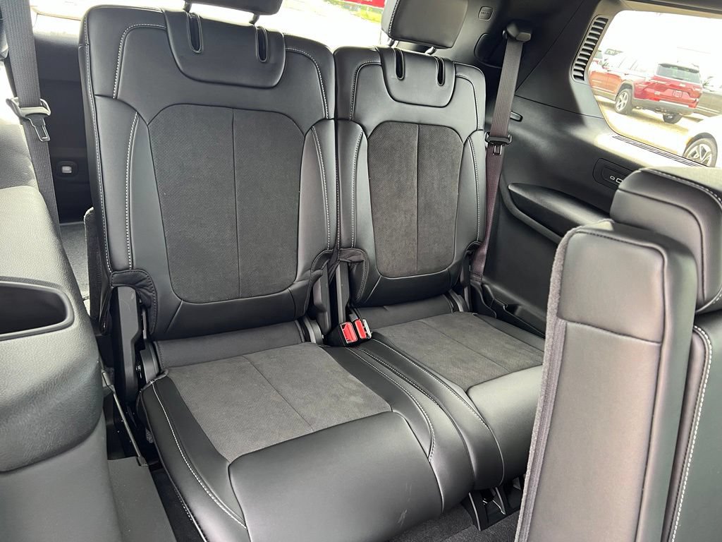 New 2026 Jeep Grand Cherokee L 4WD image 17