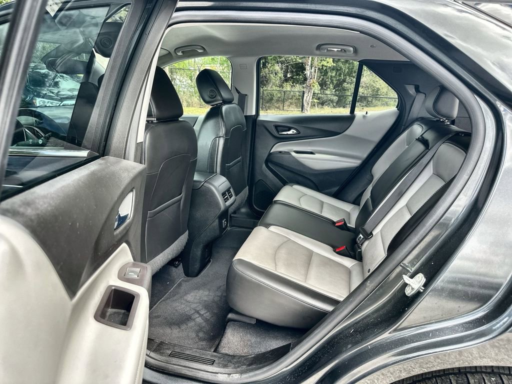 Used 2021 Chevrolet Equinox Premier image 24