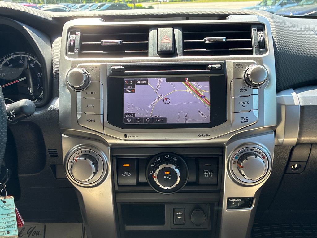 Used 2015 Toyota 4Runner SR5 RWD image 29