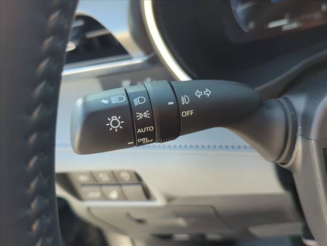 Used 2023 Toyota Highlander Platinum FWD image 15