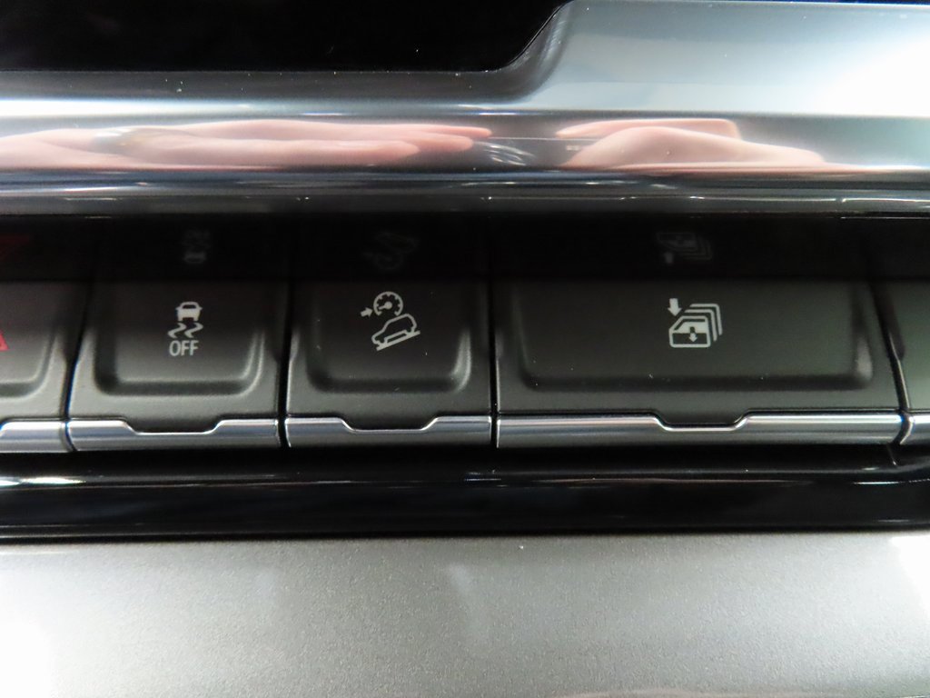 Used 2025 Chevrolet Silverado 1500 High Country w/ Midnight Edition image 65