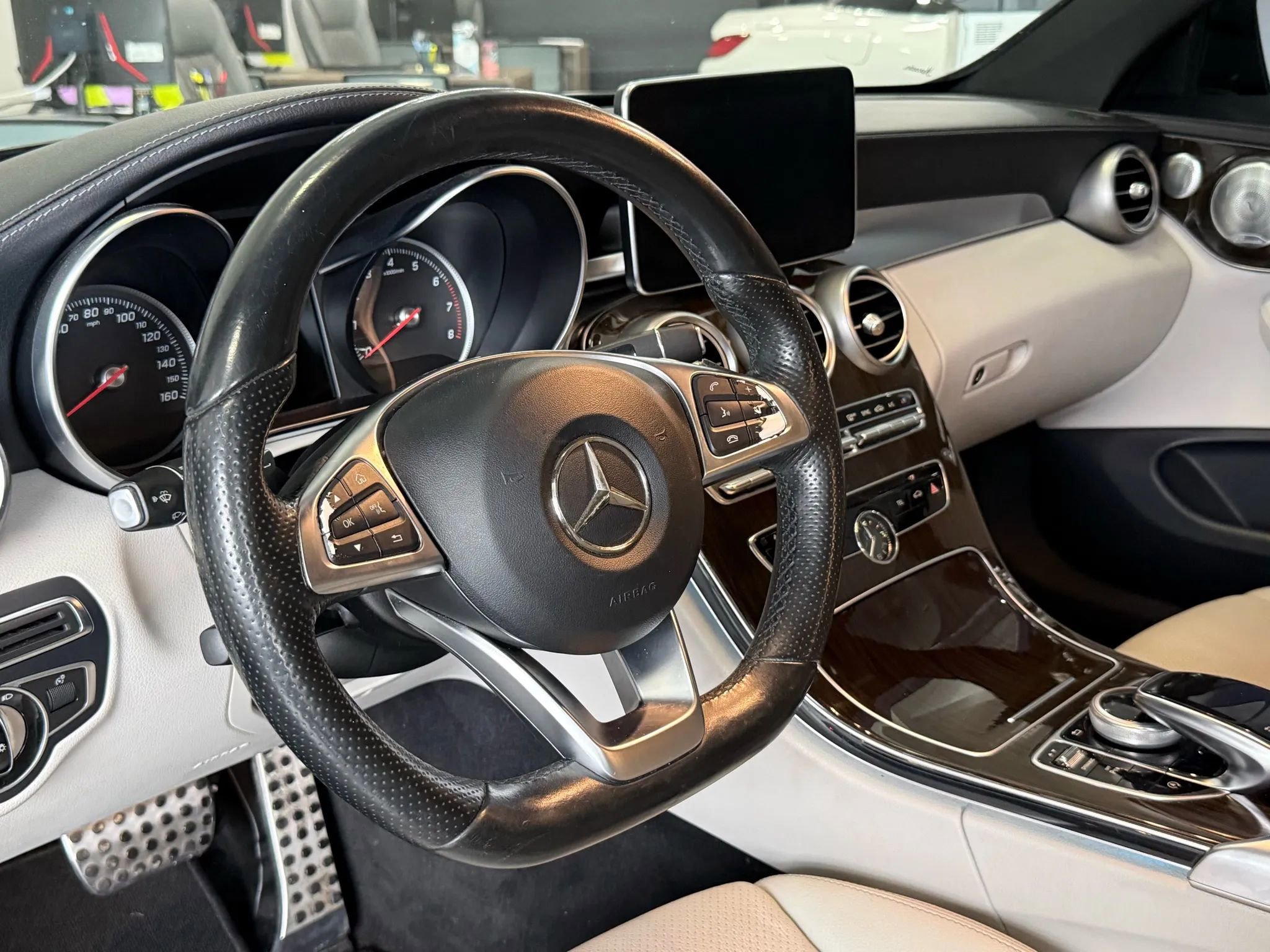 Used 2017 Mercedes-Benz C 300 4MATIC Coupe image 9