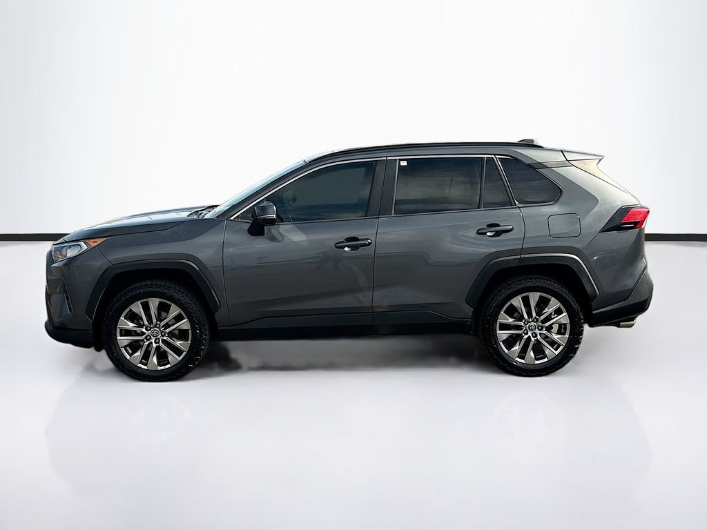 Used 2021 Toyota RAV4 XLE Premium AWD/4WD image 8