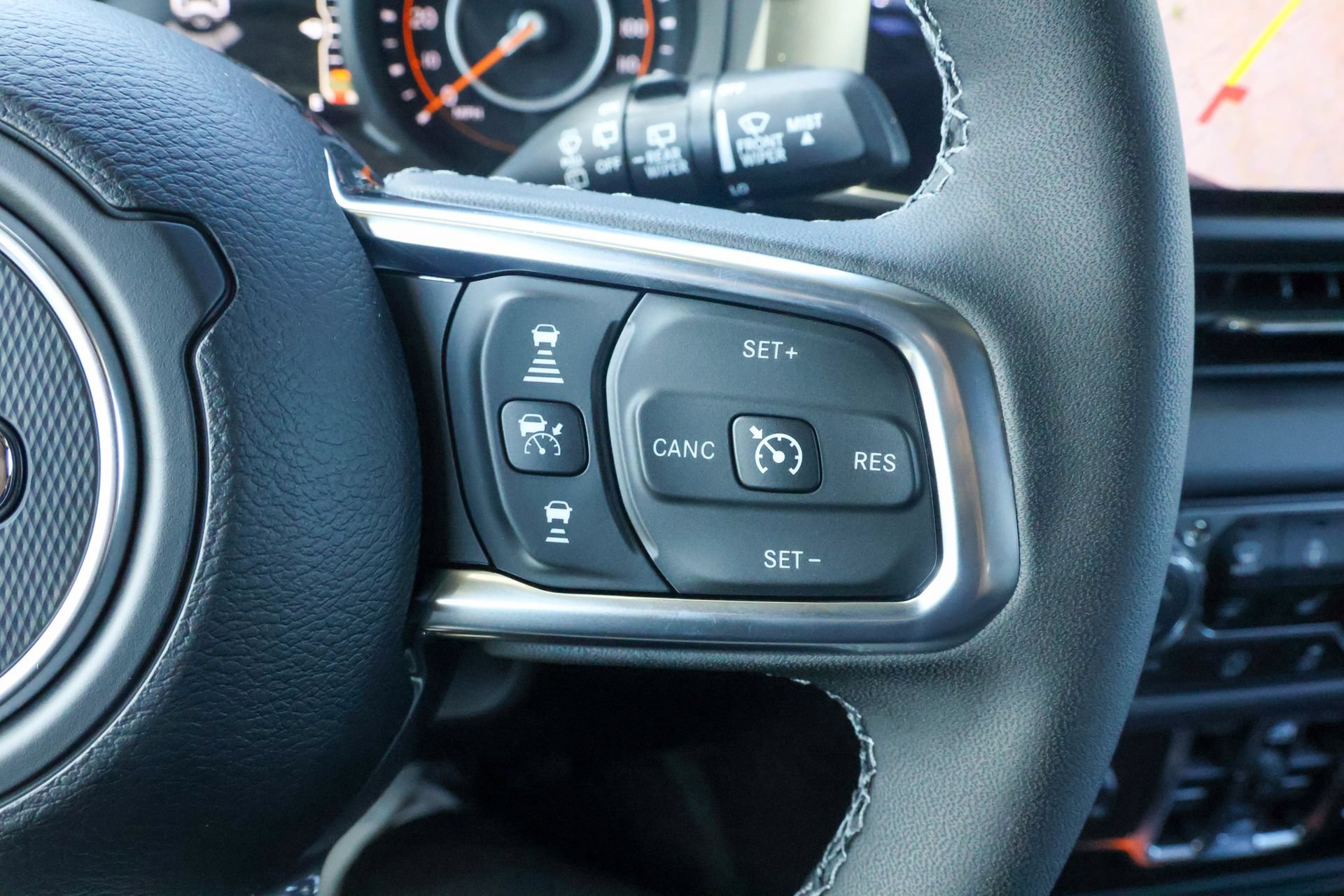 New 2026 Jeep Wrangler Unlimited Sahara AWD/4WD image 27