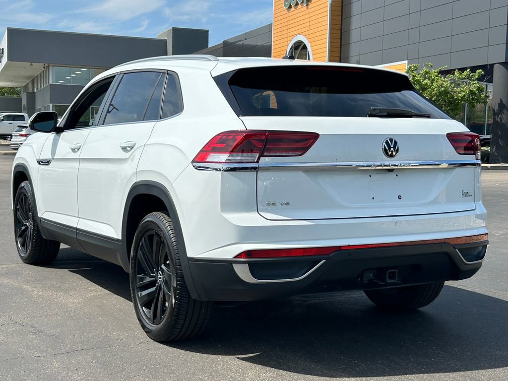 Used 2022 Volkswagen Atlas Cross Sport SE FWD image 5