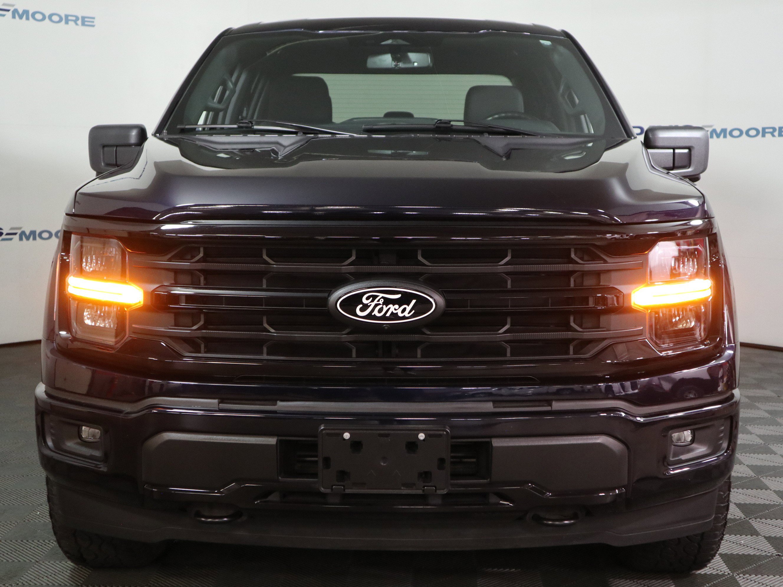 Used 2024 Ford F150 XLT w/ XLT Black Appearance Package image 13