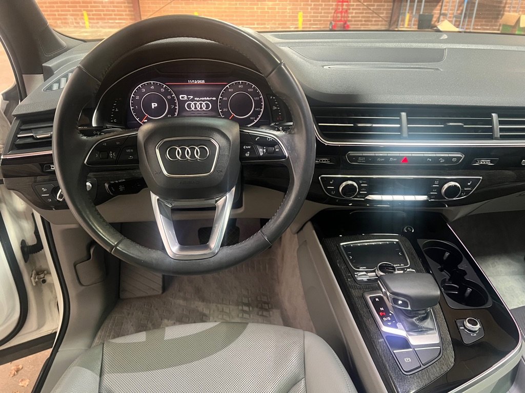 Used 2018 Audi Q7 3.0T Prestige image 21