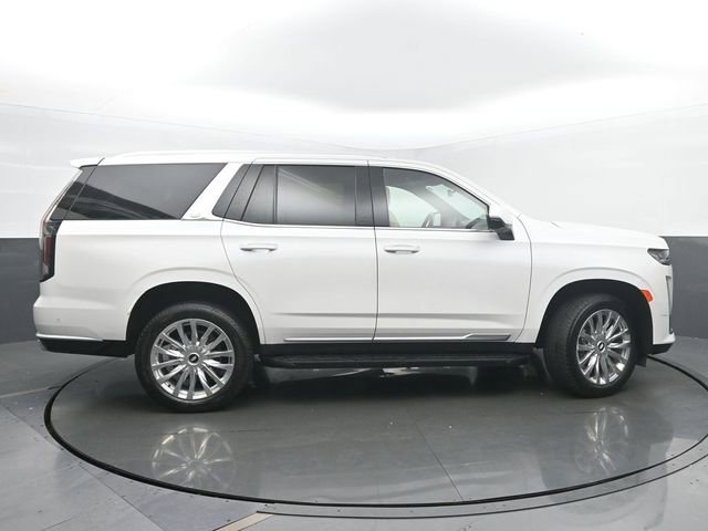 Used 2023 Cadillac Escalade Premium Luxury AWD/4WD image 6