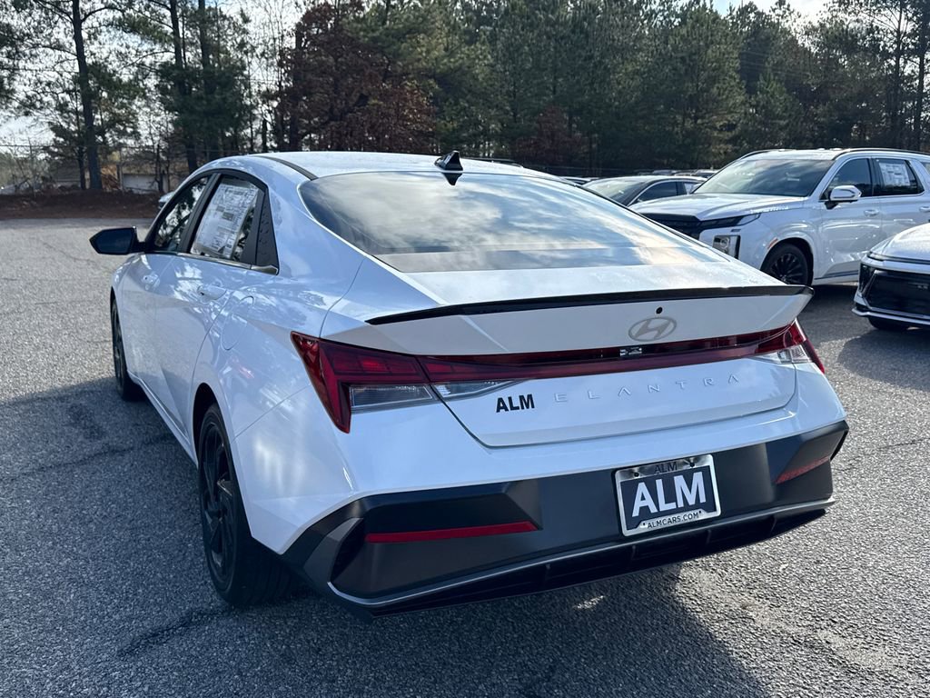 New 2026 Hyundai Elantra SEL Sport image 3