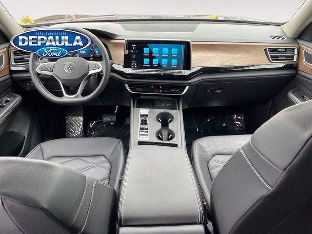 Used 2026 Volkswagen Atlas SE image 13