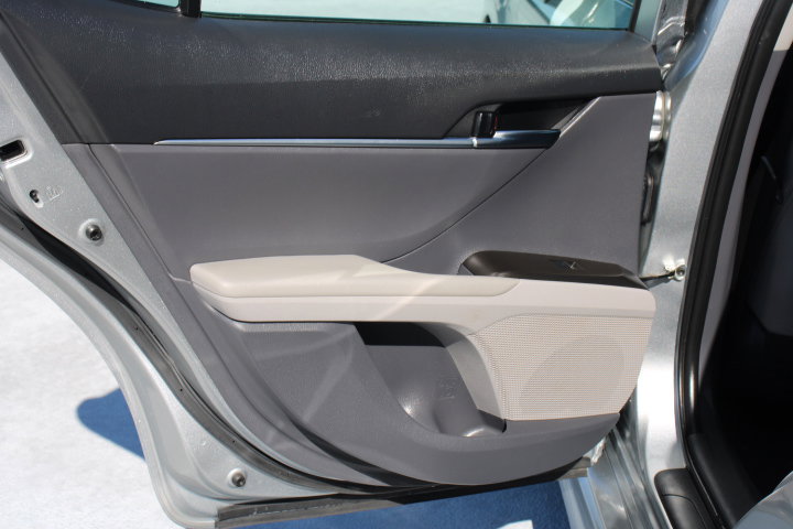 Used 2021 Toyota Camry SE image 13