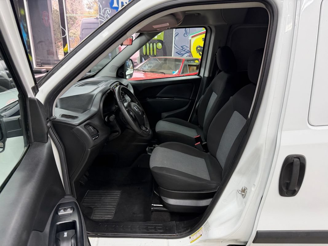 Used 2017 RAM ProMaster City Tradesman w/ Rear Back-up Camera Group FWD image 9