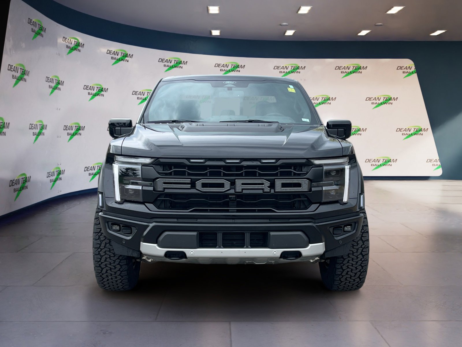 Used 2025 Ford F150 Raptor image 2