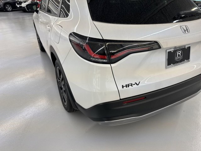 Used 2026 Honda HR-V Sport image 30