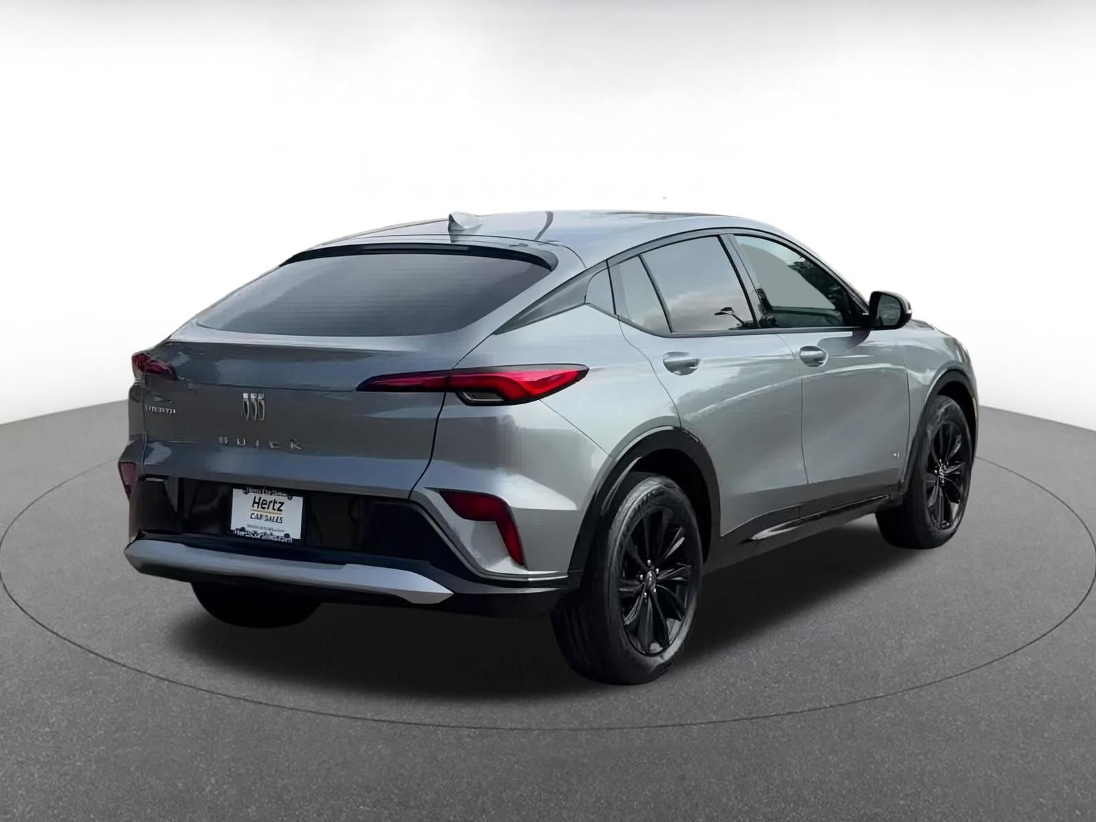 Used 2025 Buick Envista Sport Touring image 14