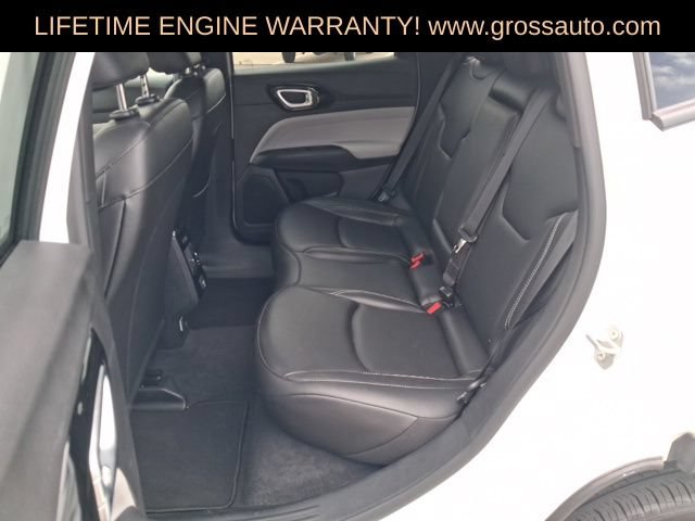 Used 2025 Jeep Compass Limited AWD/4WD image 26