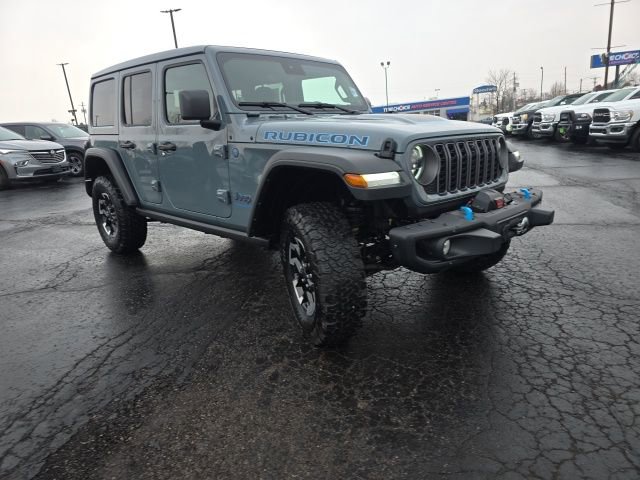 Used 2024 Jeep Wrangler Unlimited Rubicon 4xe w/ Capability Package image 11