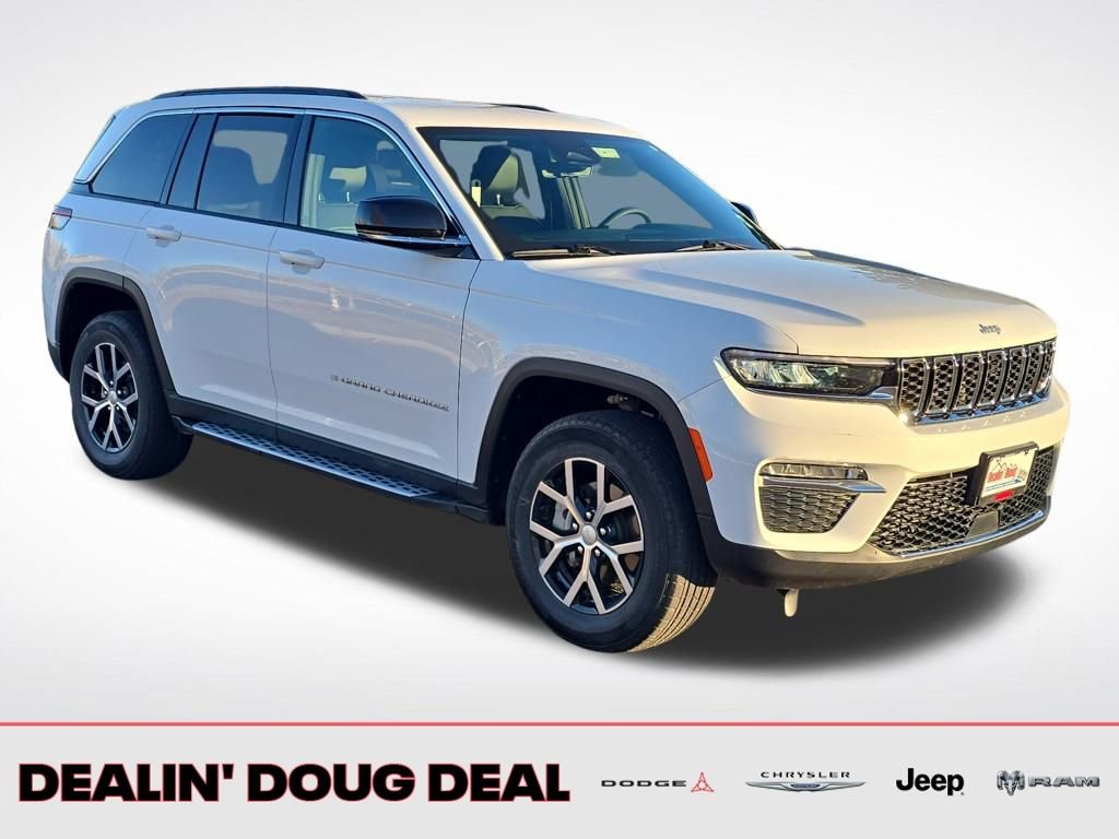 Used 2025 Jeep Grand Cherokee Limited w/ Trailer Tow Package image 9