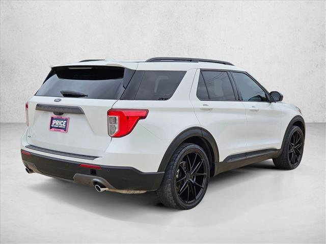 Used 2021 Ford Explorer XLT w/ Equipment Group 202A RWD image 5