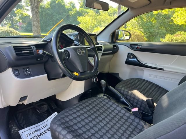 Used 2012 Scion iQ w/ Rear Speaker Pkg FWD image 11