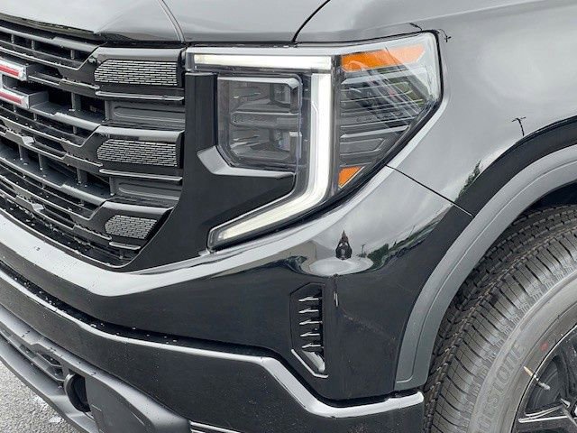 New 2026 GMC Sierra 1500 Elevation image 11