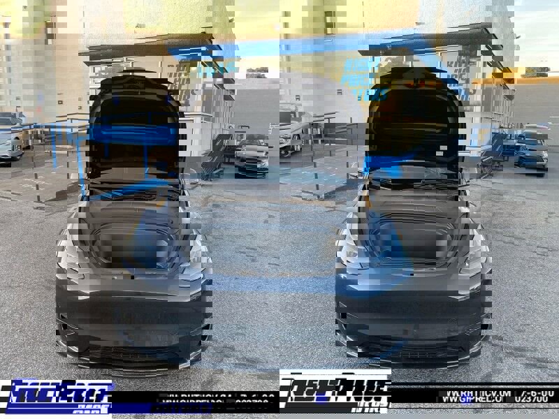 Used 2025 Tesla Model Y Long Range image 20