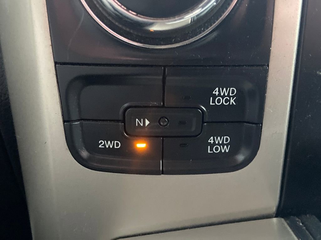 Used 2015 RAM 1500 Outdoorsman image 31