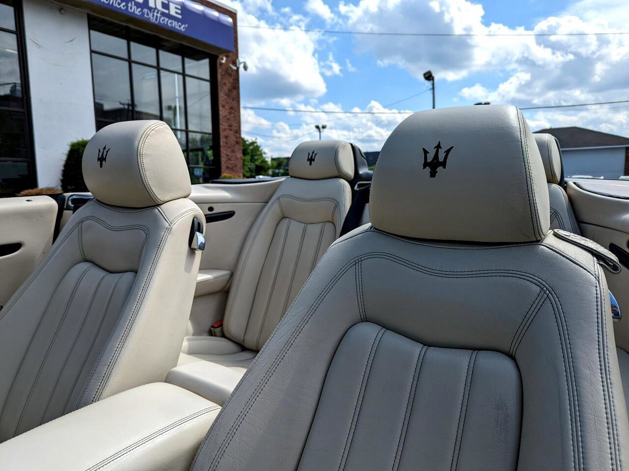 Used 2013 Maserati GranTurismo Convertible RWD image 35