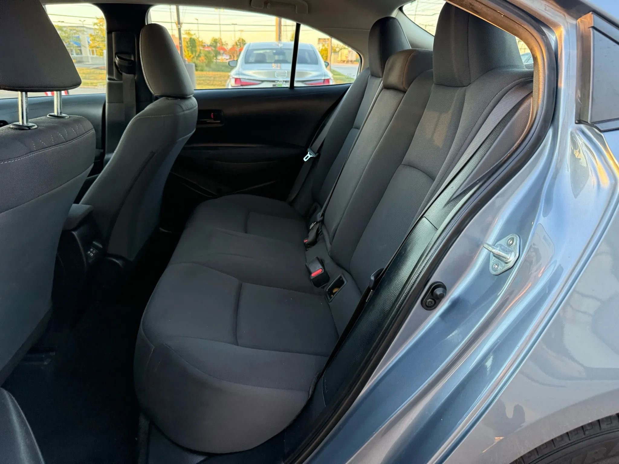 Used 2023 Toyota Corolla LE image 21