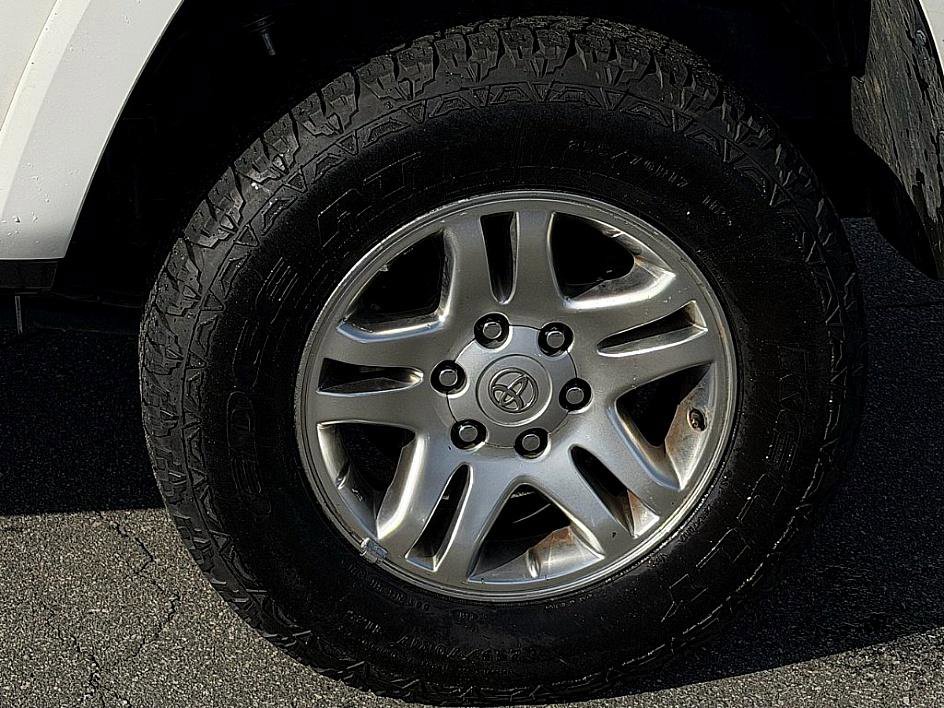 Used 2019 Toyota 4Runner SR5 Premium image 5