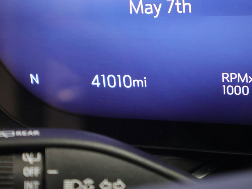 Used 2024 Buick Envision Preferred AWD/4WD image 39