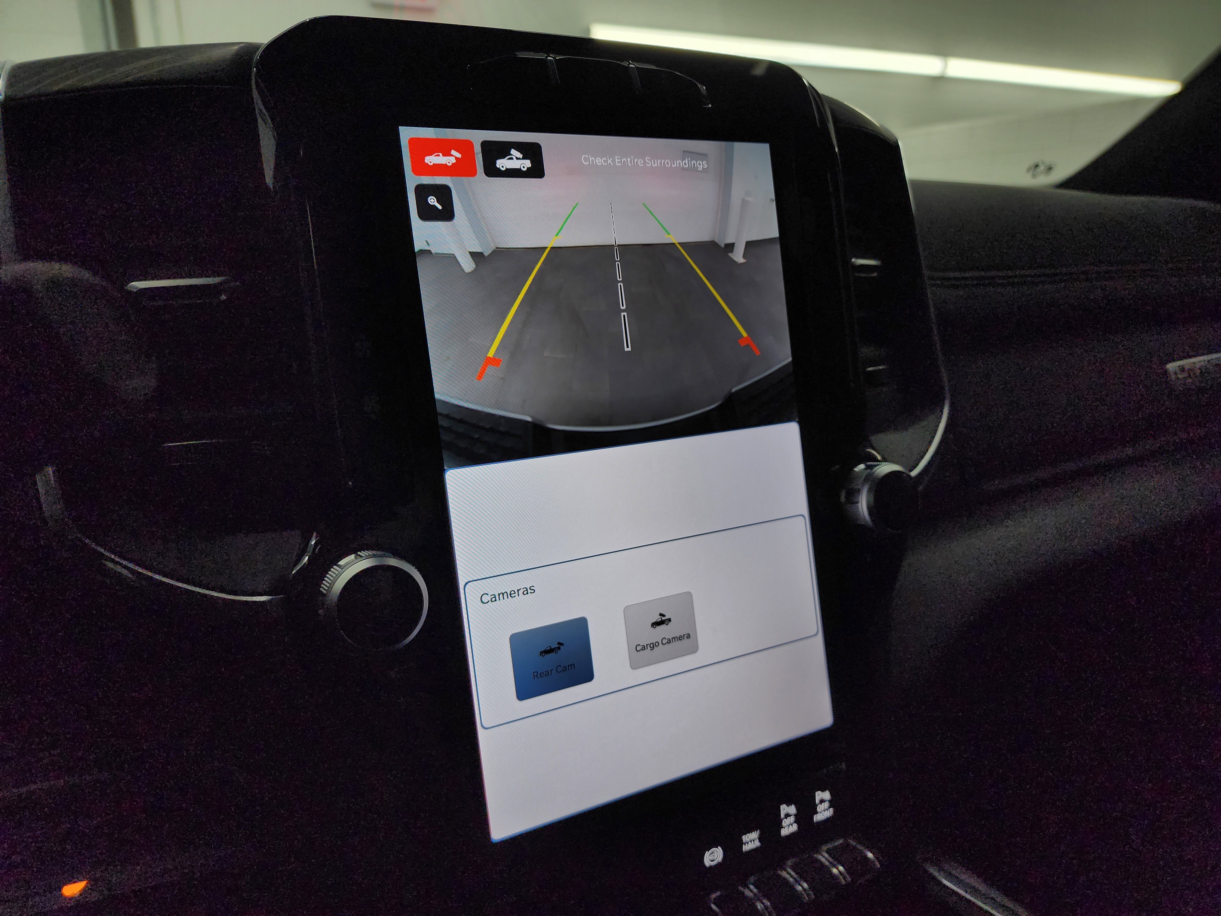 Used 2024 RAM 2500 Laramie w/ Night Edition image 15