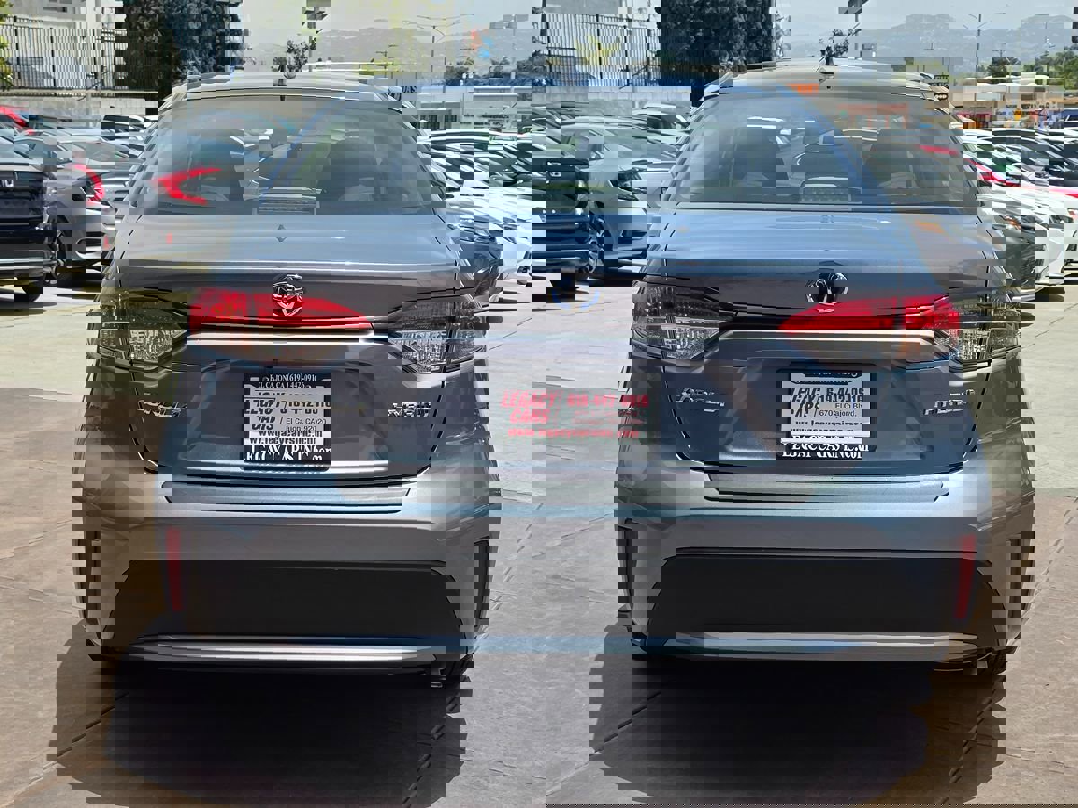Used 2020 Toyota Corolla LE image 12